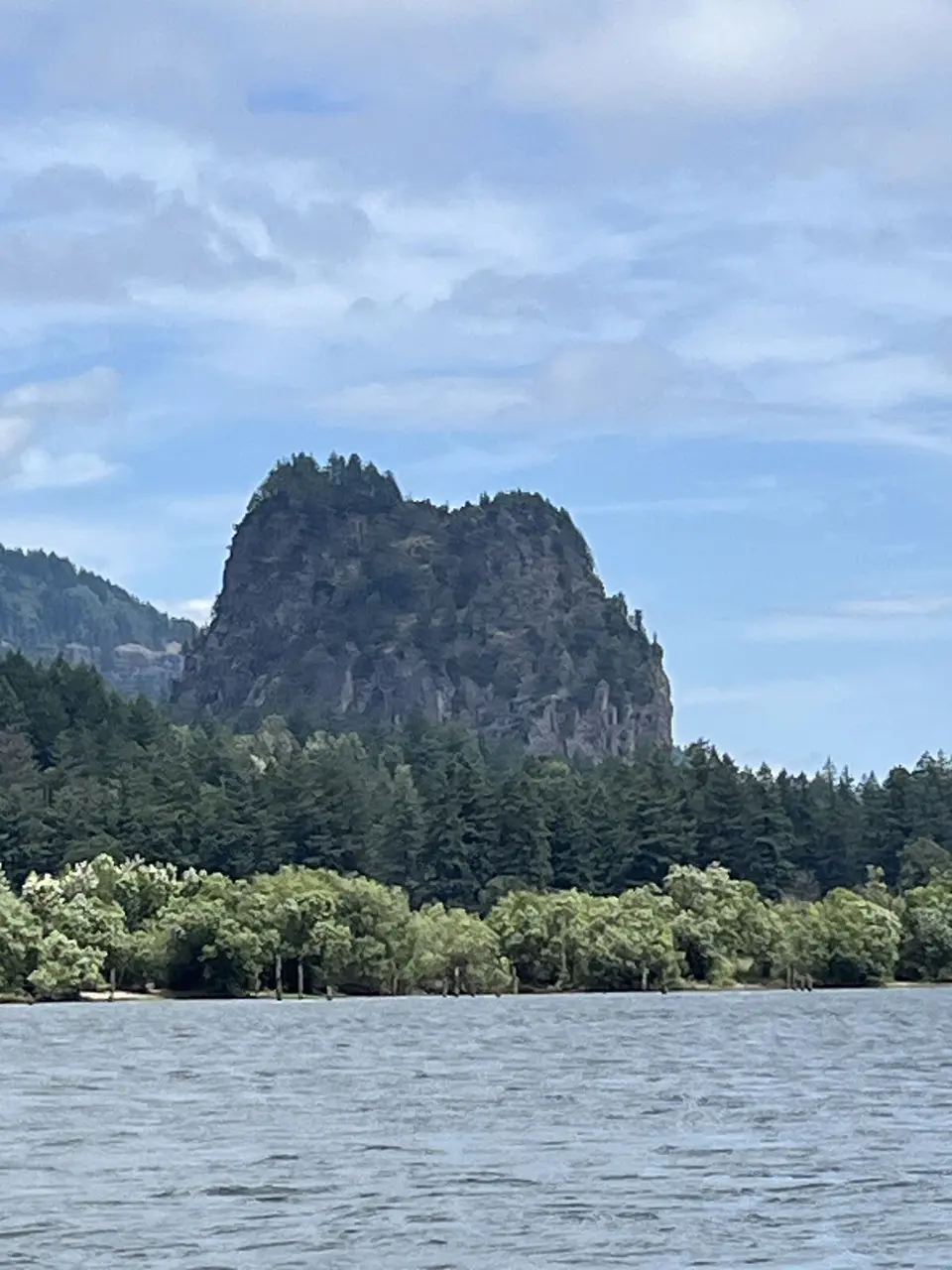 Columbia River, near Cascade Locks, Oregon — June 25, 2025