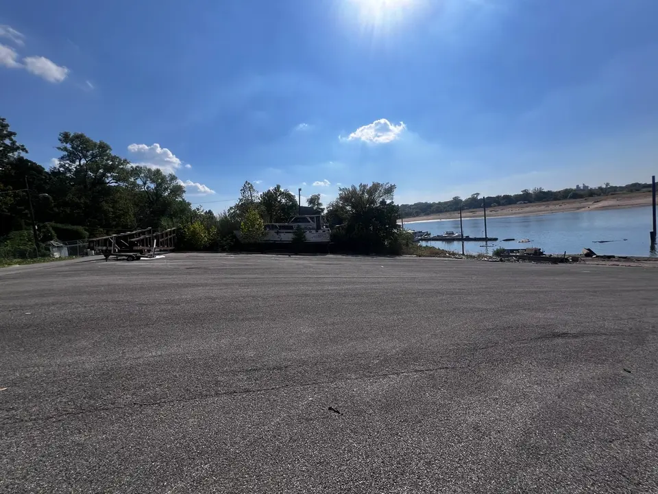Mississippi River, at New South Memphis, Tennessee — September 8, 2026