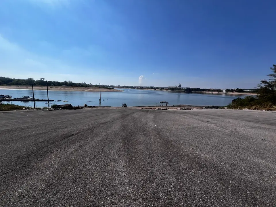 Mississippi River, at New South Memphis, Tennessee — September 8, 2026